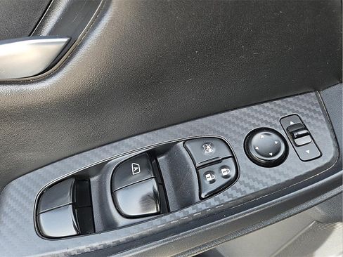 Used 2020 Nissan Sentra S image 12