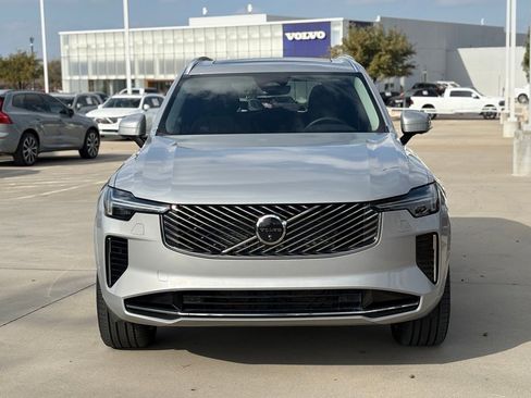 Certified 2025 Volvo XC90 B6 Plus image 5