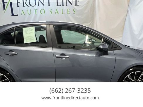 Used 2025 Toyota Corolla LE FWD image 18