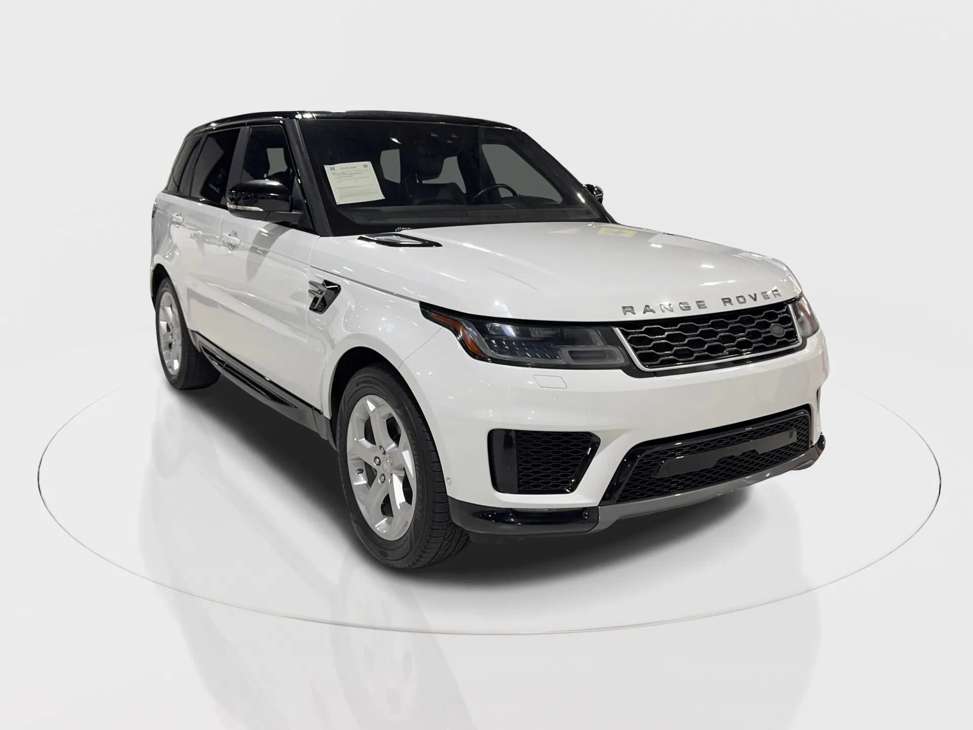 Used 2018 Land Rover Range Rover Sport HSE AWD/4WD image 2