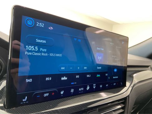 New 2026 Ford Escape ST-Line w/ Tech Pack #1 image 24