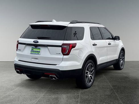 Used 2016 Ford Explorer Sport w/ Equipment Group 401A image 7
