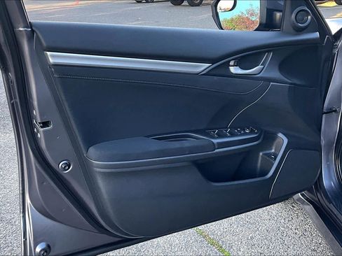 Used 2019 Honda Civic EX image 21