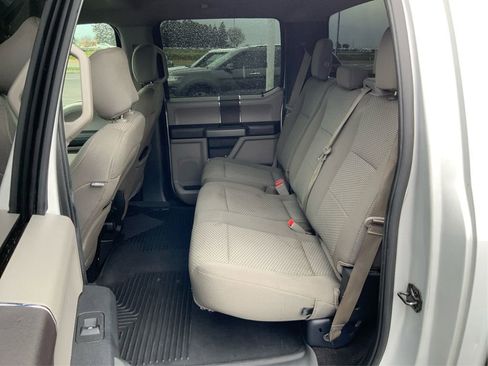 Used 2019 Ford F150 XLT image 10