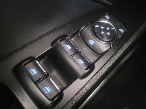 Used 2020 Ford Fusion Energi Titanium image 27