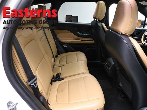 Used 2022 Lincoln Corsair Reserve w/ Elements Package AWD/4WD image 24