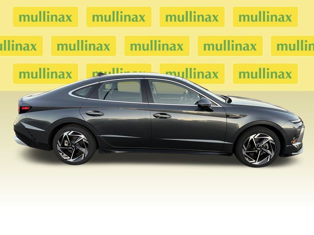 Used 2026 Hyundai Sonata SEL FWD image 12