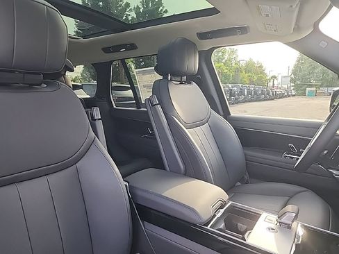 New 2026 Land Rover Range Rover SE AWD/4WD image 21