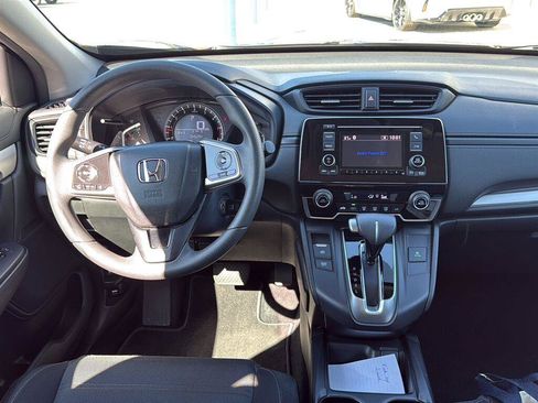 Used 2018 Honda CR-V LX image 5