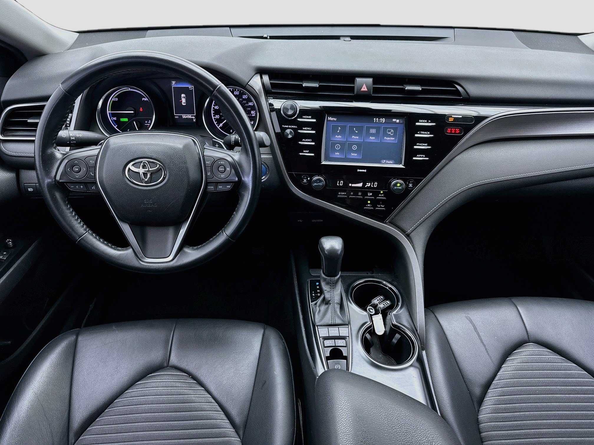 Used 2020 Toyota Camry SE w/ Carpet Mat Package FWD image 14