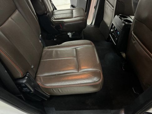 Used 2015 Ford Expedition King Ranch image 52
