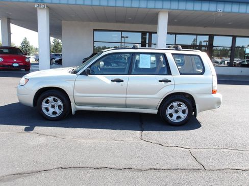 Used 2007 Subaru Forester 2.5X w/ Popular Equipment Group 1G AWD/4WD image 2