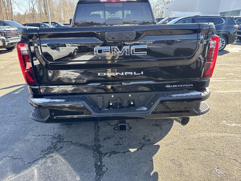 New 2026 GMC Sierra 2500 Denali Ultimate w/ Max Trailering Package image 3