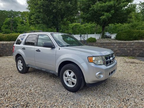 Used 2012 Ford Escape XLT AWD/4WD image 1