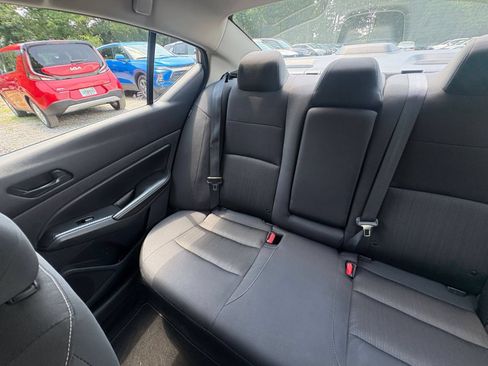 Used 2025 Nissan Altima 2.5 SV FWD image 37