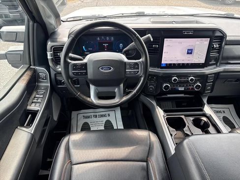 Used 2025 Ford F350 Lariat AWD/4WD image 22