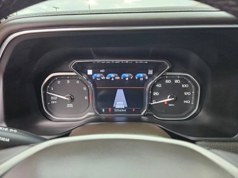 Used 2021 GMC Yukon Denali w/ Denali Premium Package image 21