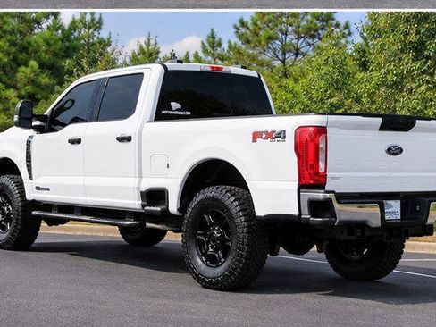 Used 2025 Ford F250 XLT w/ FX4 Off-Road Package AWD/4WD image 7