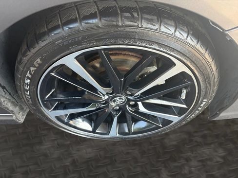 Used 2020 Toyota Camry SE FWD image 35
