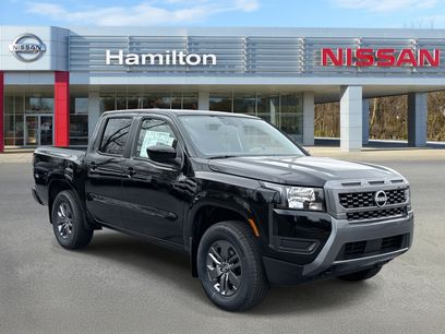 New 2025 Nissan Frontier SV w/ Tow Package