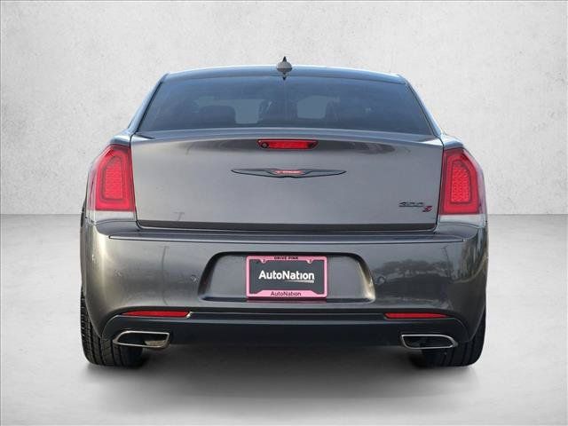 Used 2021 Chrysler 300 S RWD image 7