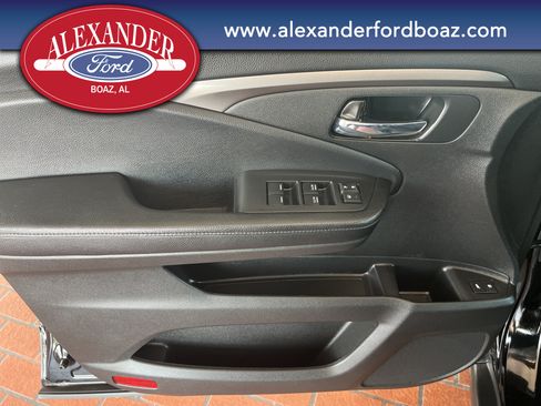 Used 2018 Honda Pilot EX-L image 9