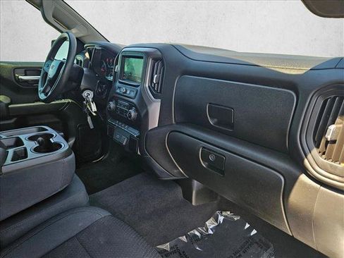 Used 2019 Chevrolet Silverado 1500 Custom Trail Boss w/ Custom Convenience Package AWD/4WD image 21