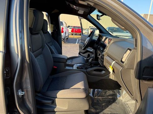 New 2026 Nissan Frontier SV image 16