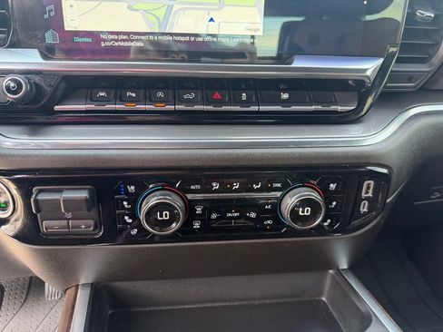 Used 2024 Chevrolet Silverado 1500 High Country AWD/4WD image 39