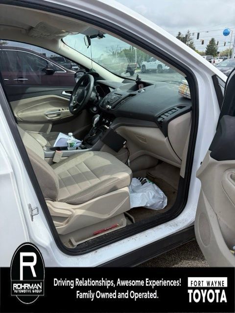 Used 2016 Ford Escape SE AWD/4WD image 4