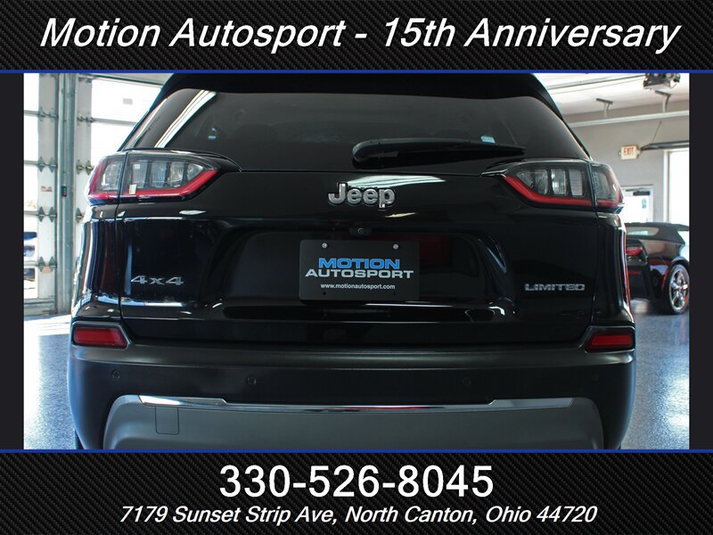 Used 2019 Jeep Cherokee Limited AWD/4WD image 6