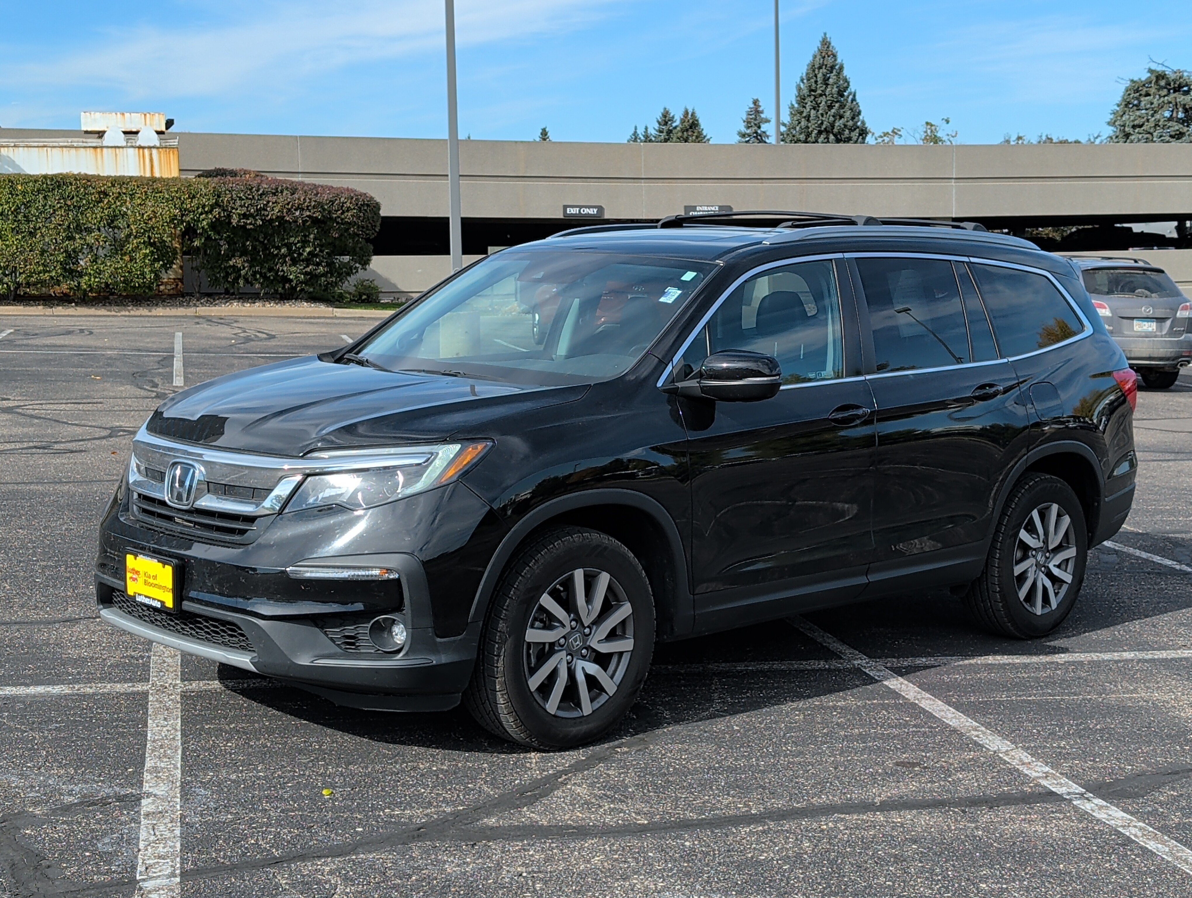 Used 2020 Honda Pilot EX-L image 2