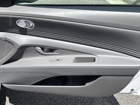 New 2026 Hyundai Elantra Sport FWD image 16