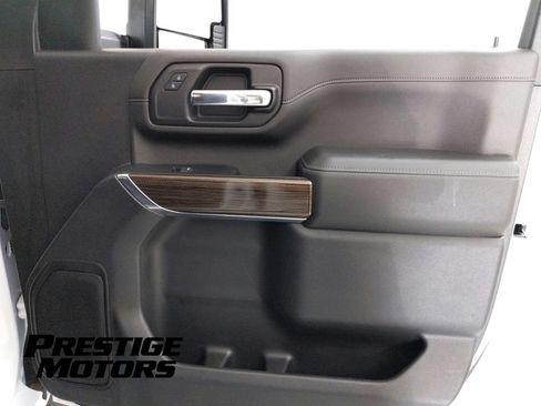 Used 2022 Chevrolet Silverado 3500 LT w/ Convenience Package AWD/4WD image 29