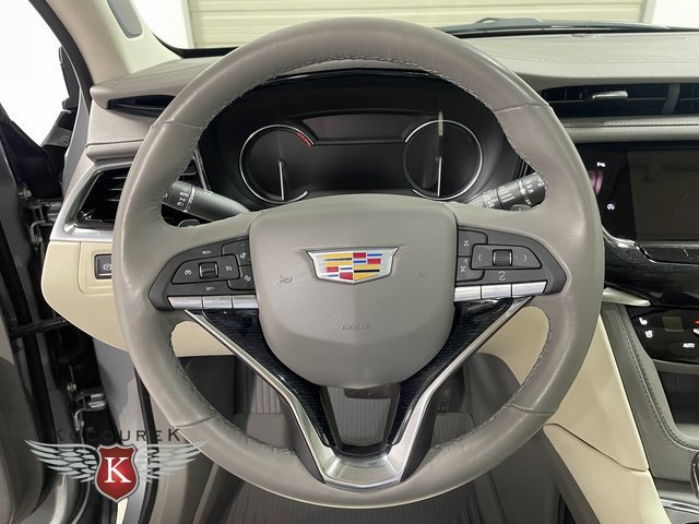 Used 2025 Cadillac XT6 Premium Luxury w/ LPO, Floor Liner Package AWD/4WD image 15