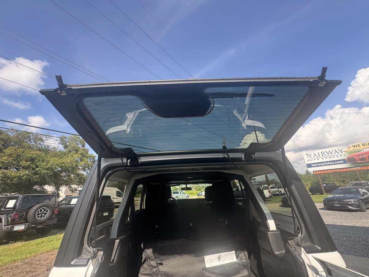 Used 2020 Jeep Wrangler Unlimited Sport AWD/4WD image 19