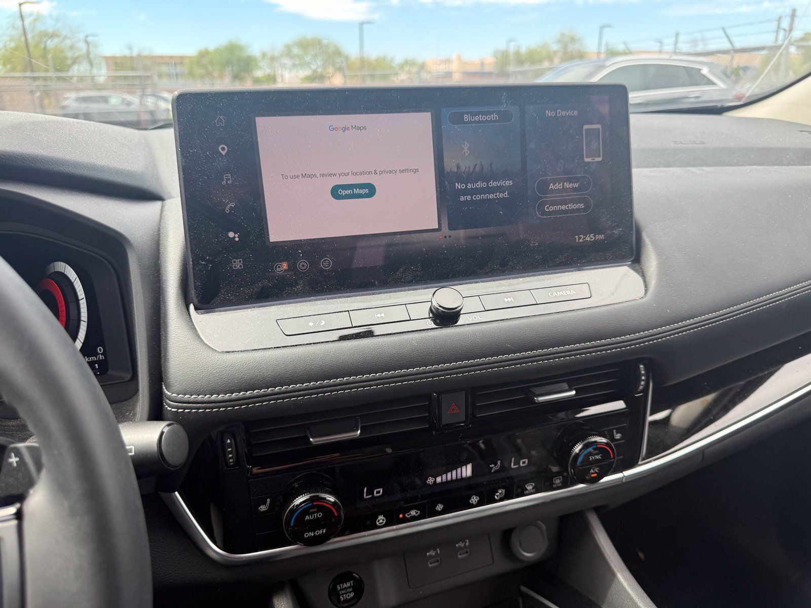 Used 2025 Nissan Rogue SL FWD image 19
