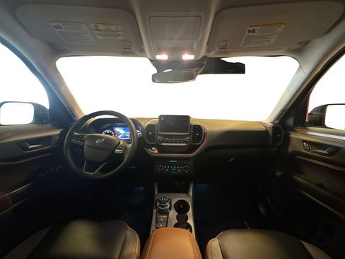 Used 2024 Ford Bronco Sport Outer Banks image 22