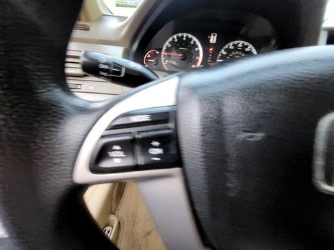 Used 2009 Honda Accord LX-P image 17