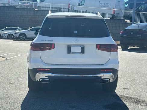 New 2026 Mercedes-Benz GLB 250 image 6