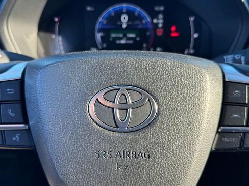 Used 2025 Toyota Grand Highlander FWD image 30