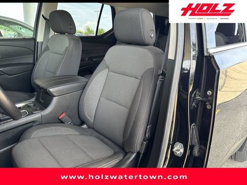 Certified 2019 Chevrolet Traverse LT FWD image 9