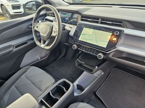 New 2027 Chevrolet Bolt LT w/ Comfort Package image 27