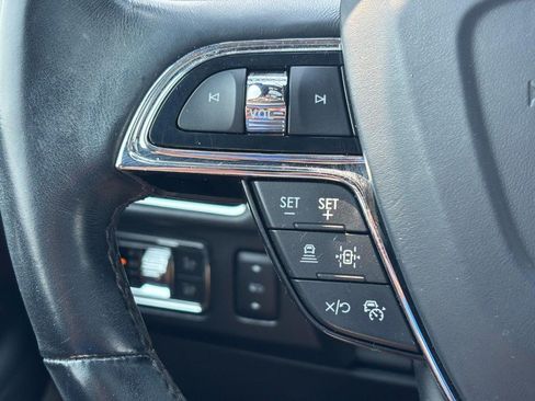 Used 2022 Lincoln Navigator Reserve AWD/4WD image 20