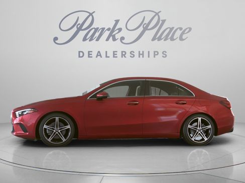 Used 2021 Mercedes-Benz A 220 image 6