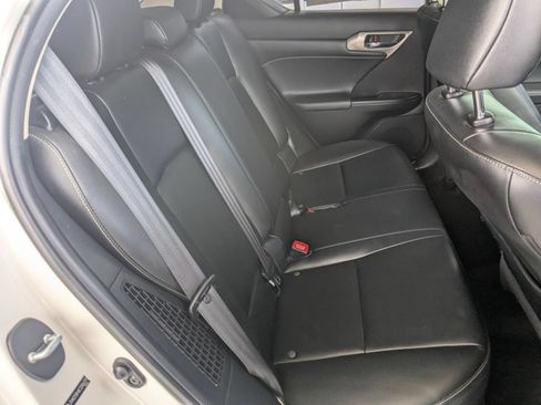 Used 2014 Lexus CT 200h FWD image 22