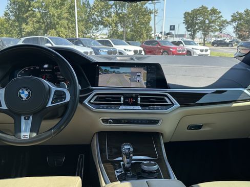 Used 2021 BMW X5 M50i w/ Executive Package AWD/4WD image 30