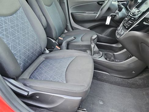 Used 2022 Chevrolet Spark LT image 10