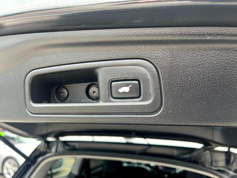 Used 2019 Honda Pilot EX-L image 18