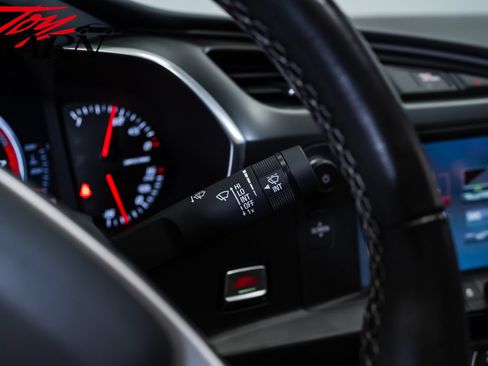 Used 2016 Chevrolet Corvette Z06 RWD image 40